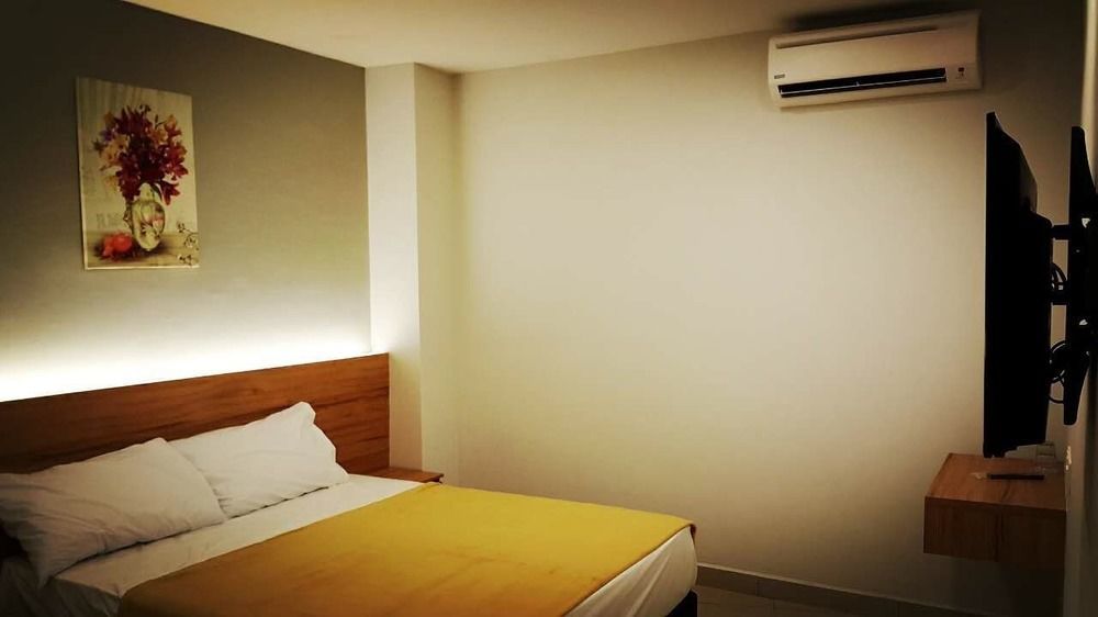Lavana Hotel Batu Caves Экстерьер фото
