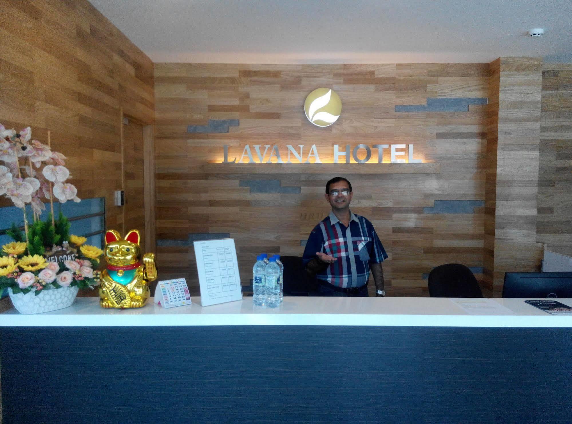 Lavana Hotel Batu Caves Экстерьер фото