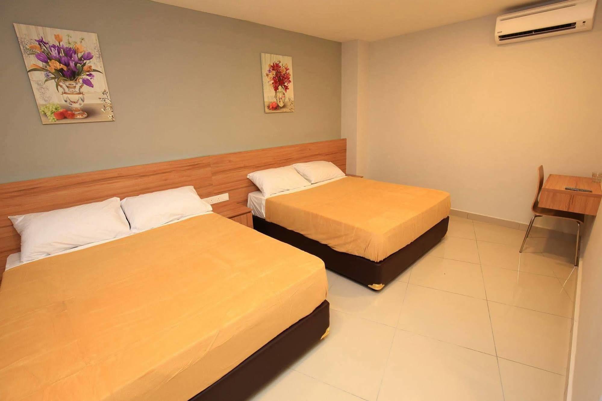 Lavana Hotel Batu Caves Экстерьер фото